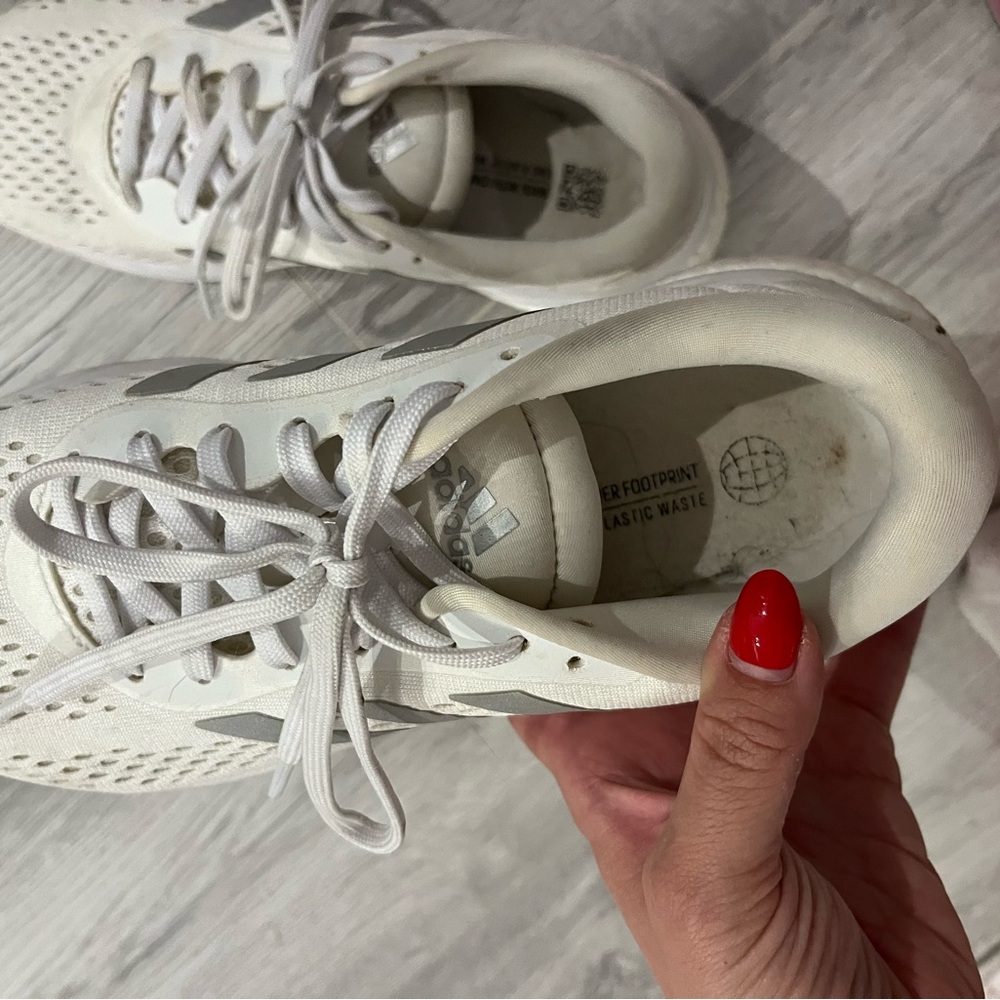 Adidas White Sneakers Chunky Athletic Design